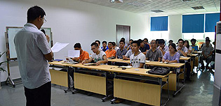 碩日新能源人事調動大會順利進行！