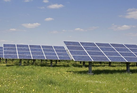 中國光伏產業的喜與憂：重開發 輕消納